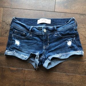 Hollister Denim Shorts Low Rise Distressed Size 1